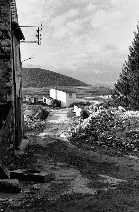 Les Salles, route de Bauduen, 1974